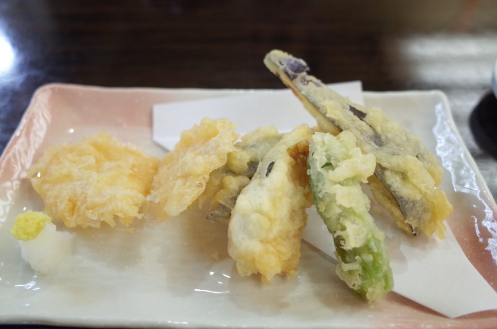 平ゆばと野菜の天ぷら